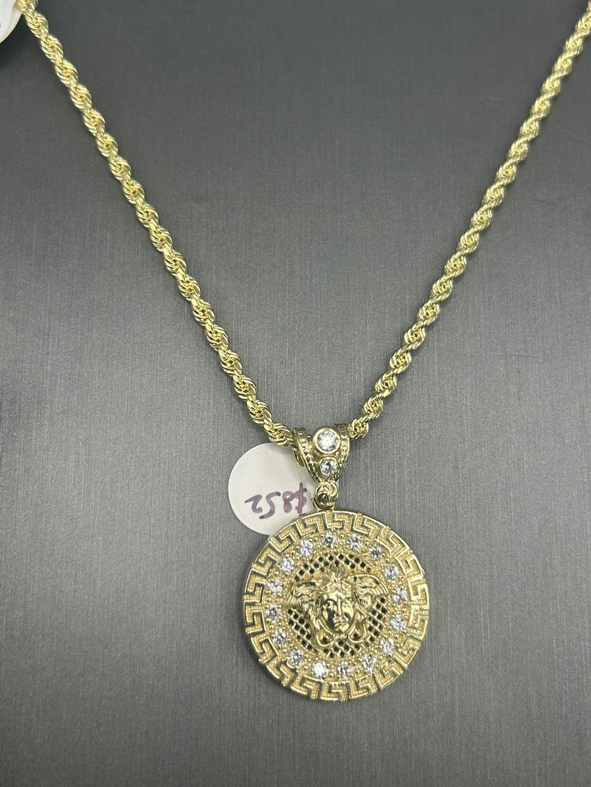 10KT Rope Gold chain 24inch with Medusa pendant